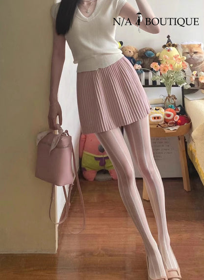 V-neck Short Sleeve Top + High-waisted Temperament Skirt (2 pcs set)